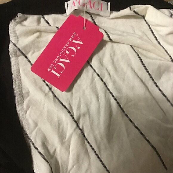 Agaci Black White Cropped Short Sleeve Stripped V neck Baseball Shirt L - Picture 3 of 3